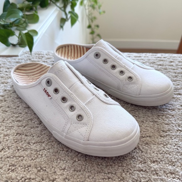 Taos EZ Soul White Canvas Mule Sneakers Slip On Comfort WOMEN 9 - Picture 1 of 9